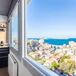 Dream Ocean View With Balcony Close To Beach