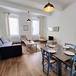 50Sqm In Old Port 2 Bedrooms Apartment 6 Max