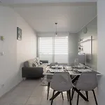 Monticelli - Comfort 1Br 3P