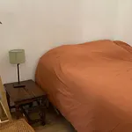 Petit Nid Proche De La Plage Et Du Port