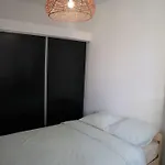 Appartement Confortable Longchamp 40 M2