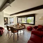 Casa Terra Rossa Le Confort Creatif Au Coeur De Marseille