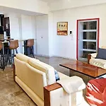 3 Bedroom Apartment With Beautiful View Old Port
