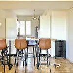 3 Bedroom Apartment With Beautiful View Old Port