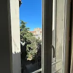 Le Saint Pierre Cosy