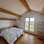 Bastide Provencale Avec Piscine