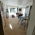 T2 Avec Terrasse Calme Absolue Dans Marseille