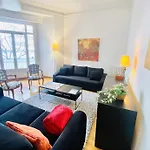 Cocon Arty Au Coeur De Marseille Pour 1 A 4 Pers