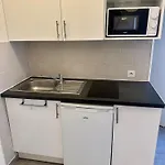 Un Studio Sympa En Centre-Ville Rue Du Camas