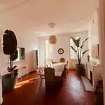 Bel Appart En Pleins Coeur De Marseille