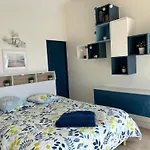 Maison Entierement Climatisee Vue D\'Exception Mer Et Rade De Marseille Avec Piscine 8 Personnes