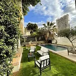 Villa Mimosas - 4 Chambres Climatisees, Jardin, Piscine Chauffee Proche Velodrome - Quartier Ste Marguerite