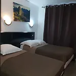 Hotel Victory