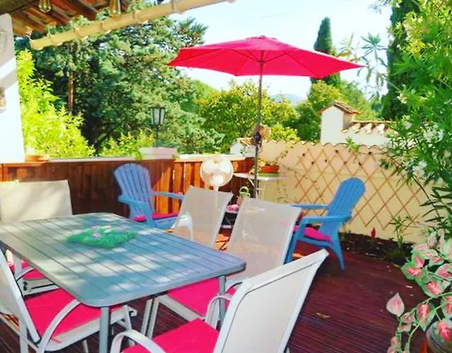 Le Clos Des Collines Jacuzzi 3 Etoiles Gite De France