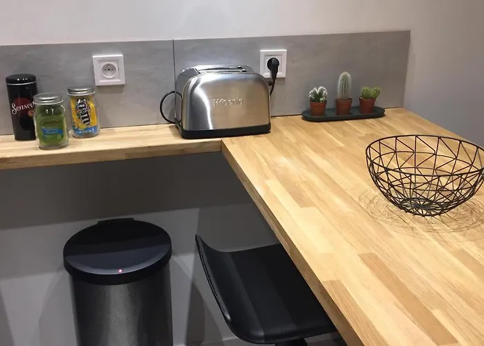 Chaleureux Appartement Au Coeur Du Panier