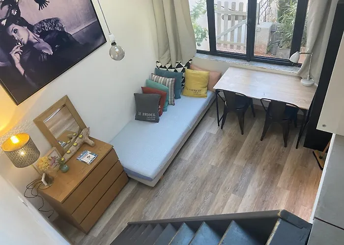 Vallon Des Auffes : Le Cabanon De Mireille