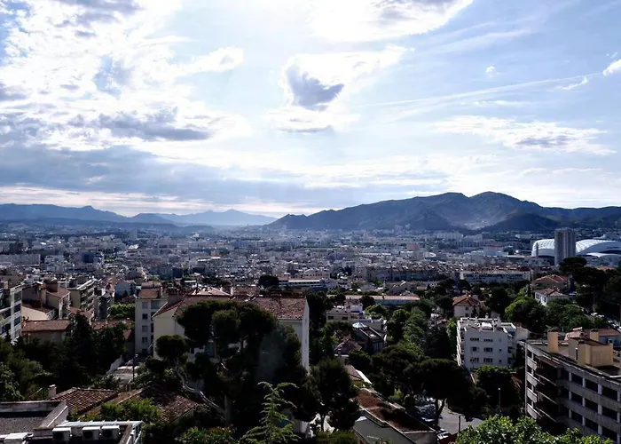 Spacieux T4 Tout Confort Quartier Perier Terrasse Et Vue