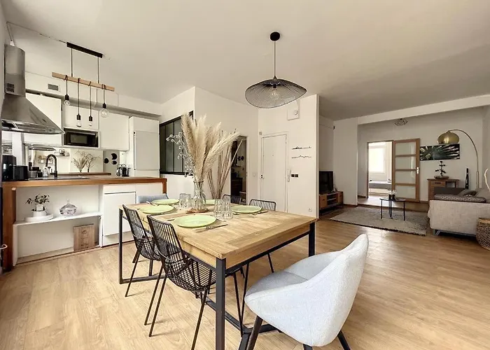 Appartement Familial - Central & Spacieux - Les Freres De La Loc\'