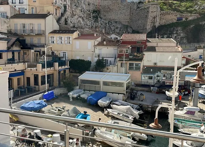 Les Cabanons De Fonfon