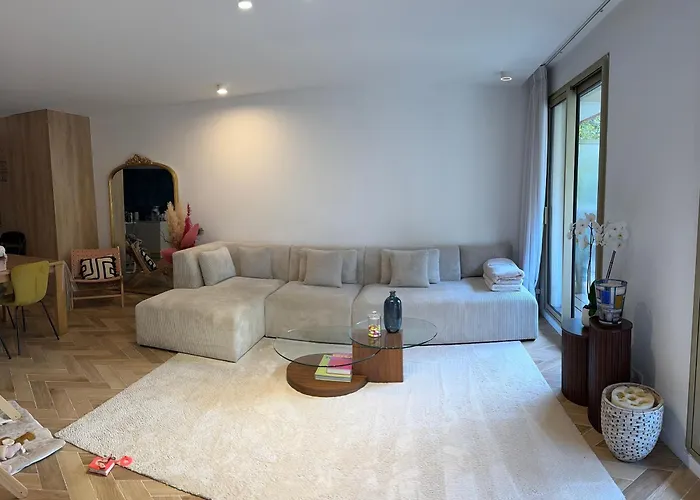 Superbe Appartement Avec Deux Suites Parentales Au Coeur De Marseille Avec Parking