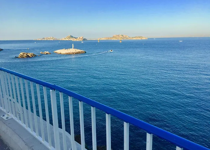 La Belle Aventure Au Soleil Du Vieux-Port
