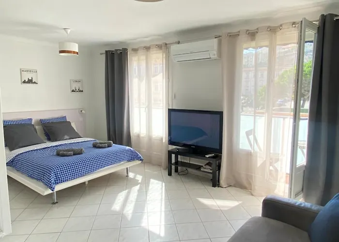 Appartement Confortable Pres De La Plage Catalane Et Pharo