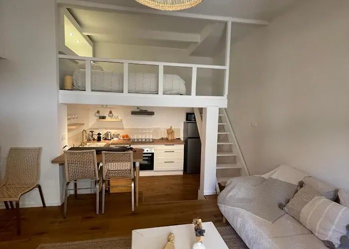 Appartement + Terrasse A 5Min A Pied De La Mer Et Du Vallon Des Auffes