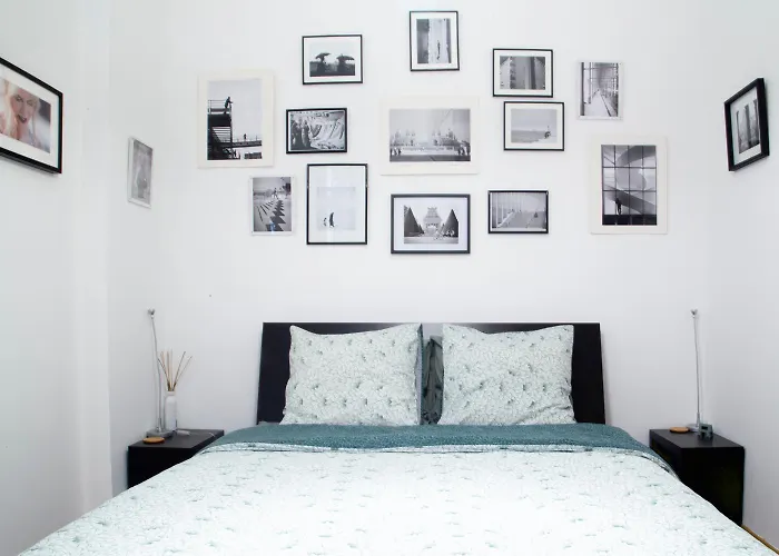 FRED HOME GUESTROOM - CHAMBRE D\'HÔTE au VIEUX PORT - COLOCATION LGBTFRIENDLY
