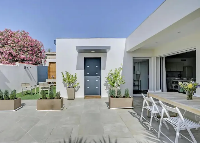 Awesome Home In Marseille With Wifi
