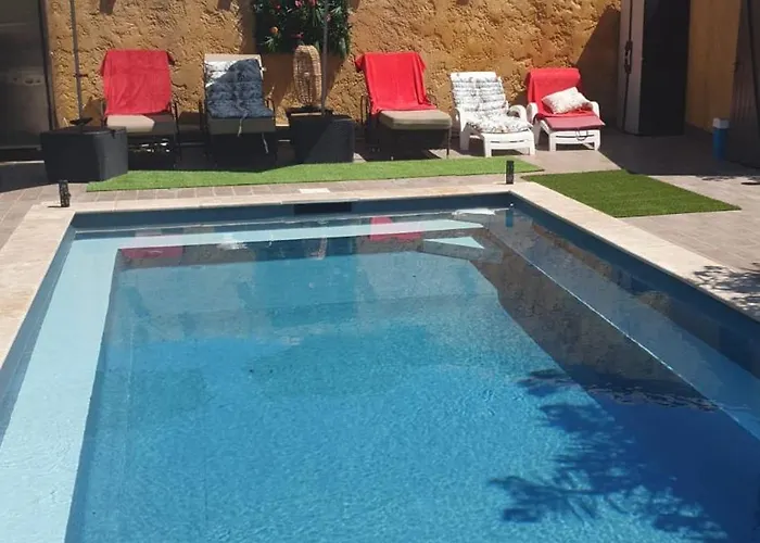 La Maison Provencale Avec Piscine