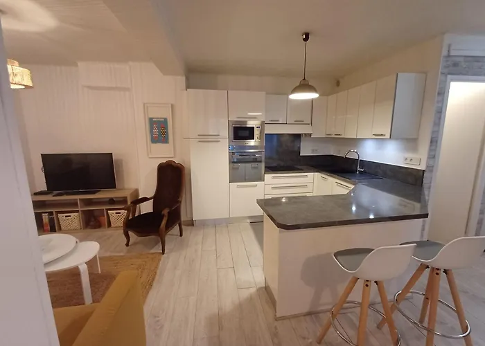 Apt-Renove-Chic-Prefecture-Coeur De Marseille