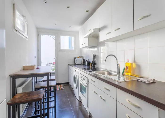 Magnificent Apt With Terrace -1Br 4P- Marseille