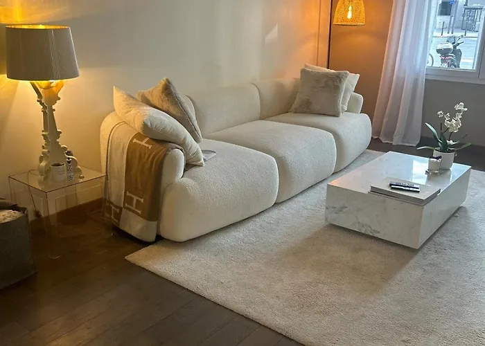 Catalans Flat