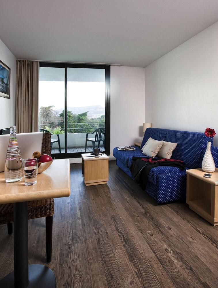 Khách sạn Comfort Prado Marseille