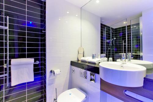 Apartment Golden Tulip Airport *