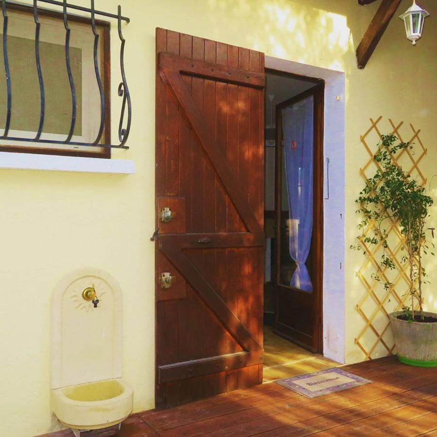 Le Clos Des Collines Jacuzzi 3 Etoiles De France Marselha