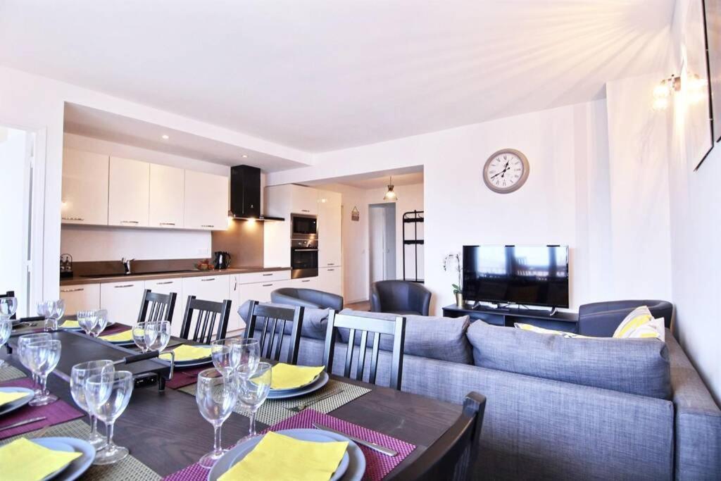 Le Grand Joliette - Experienceimmo Apartment