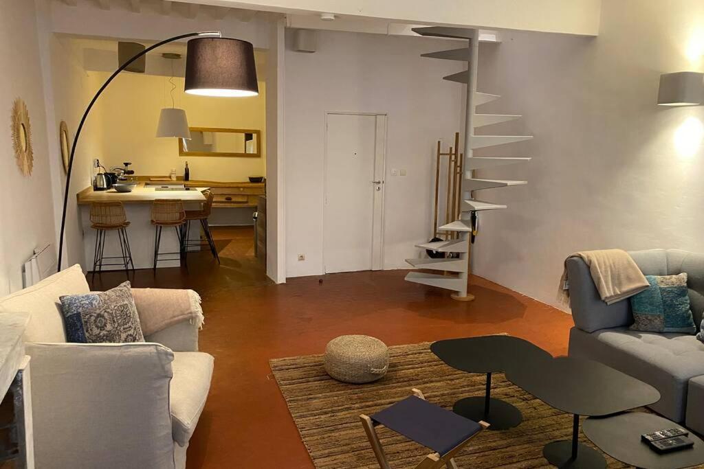 Apartment Denier - Duplex Plein Centre Panier Marseilles