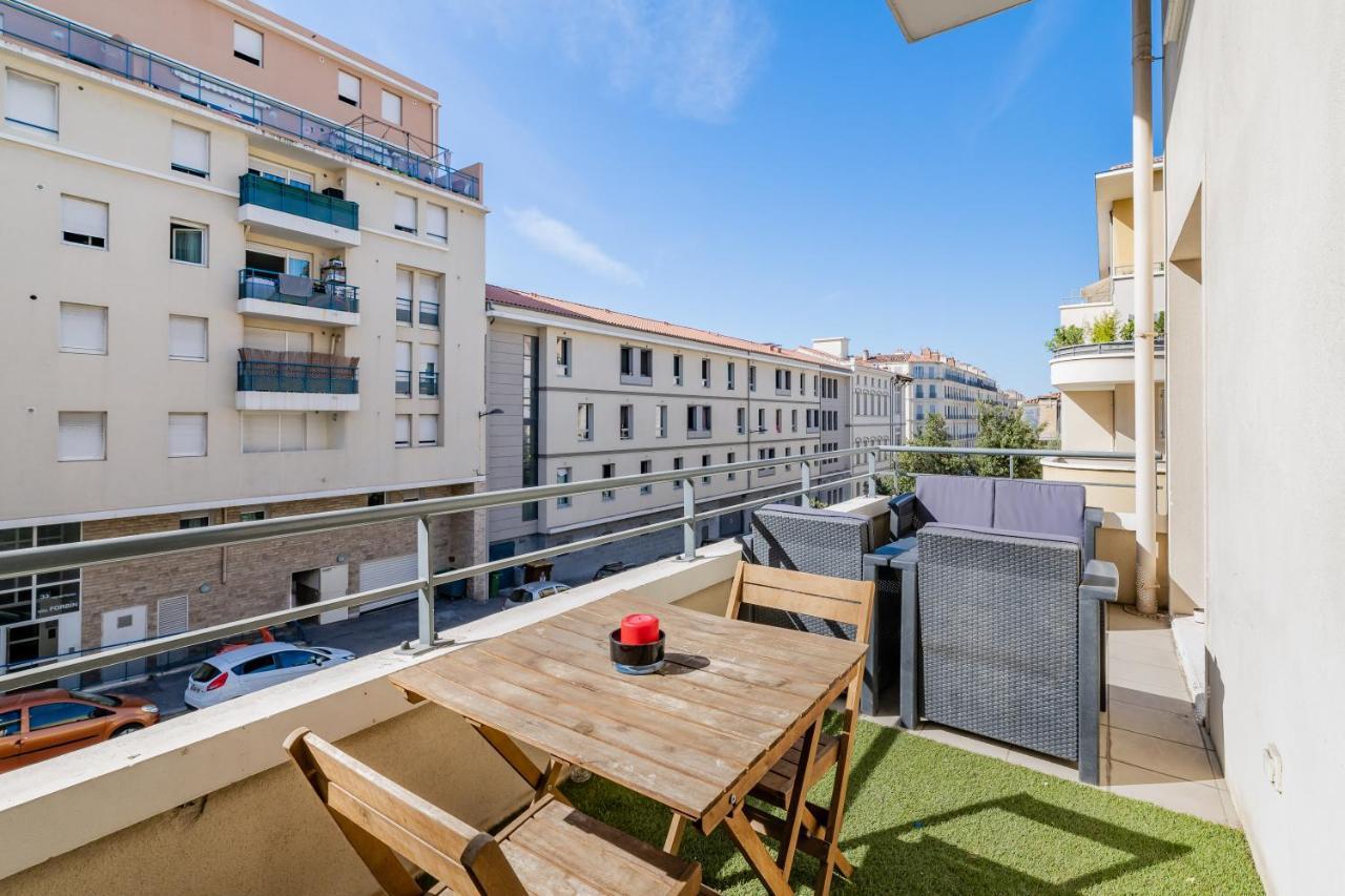 La Joliette; Duplex 2 Chambres, Parking Inclus+ Terrasse+ Ascenseur Apartment Marseille