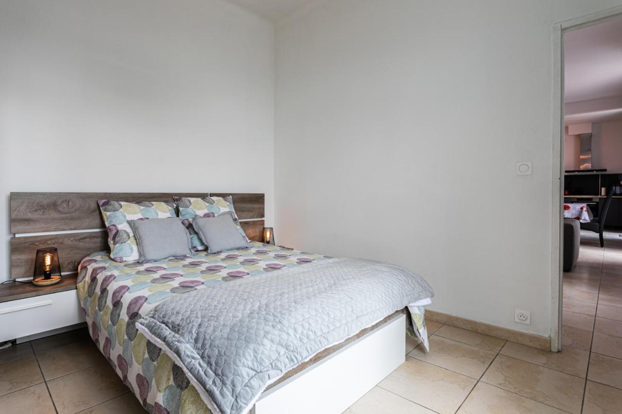 Les Tilleuls 13012 Holiday home Marseille
