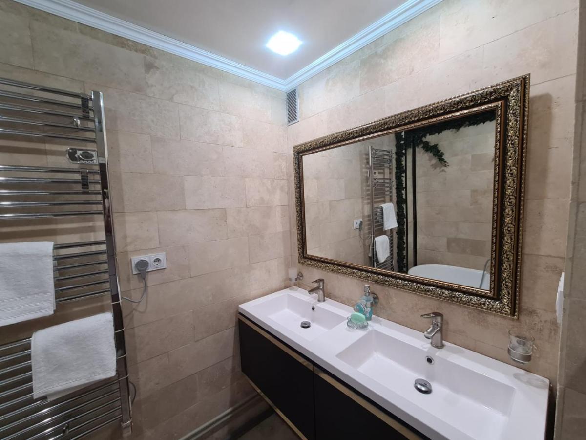 Luxueux Appartement, 350m Metro Castellane Apartment