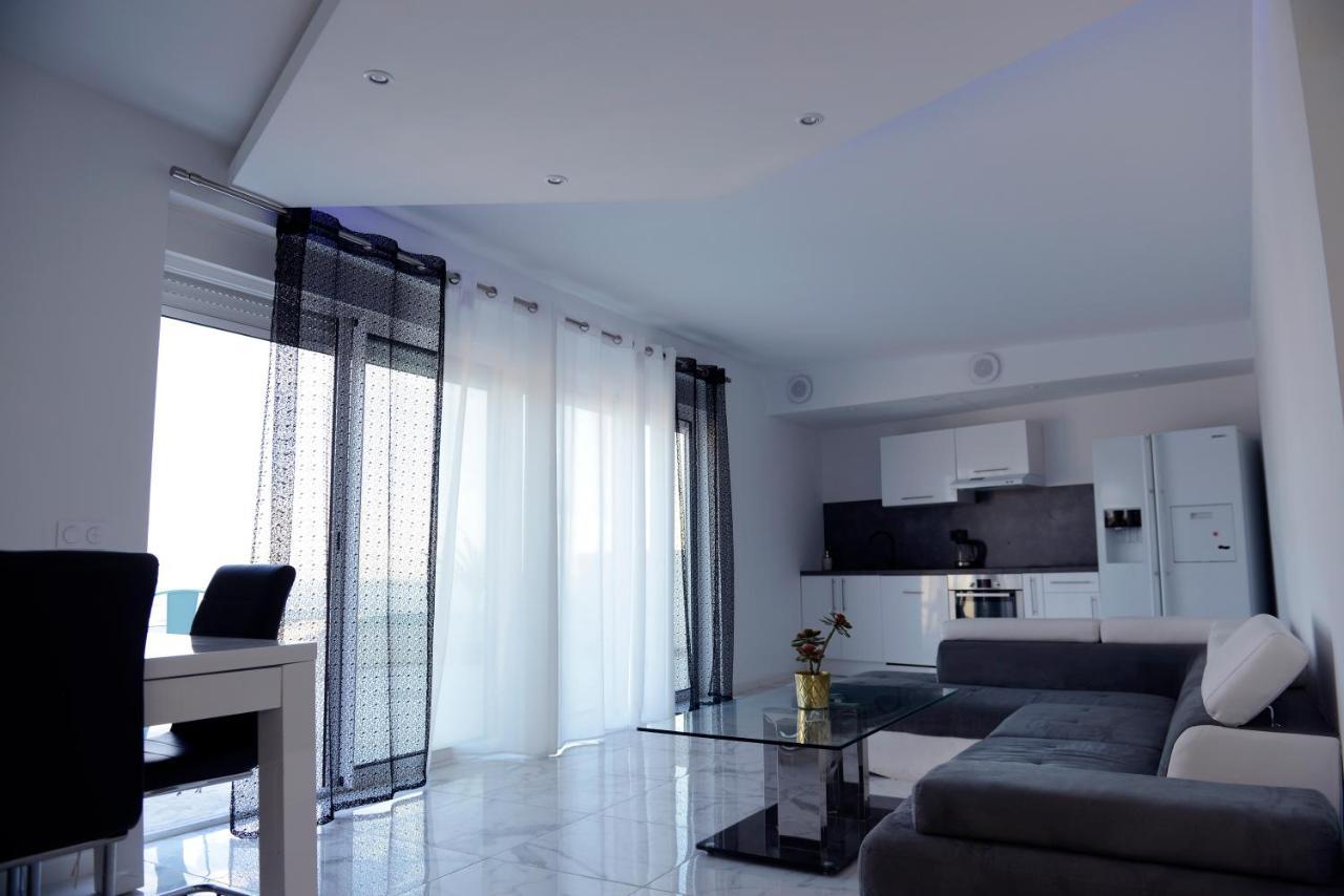 Rooftop Luxe Verduron Jacuzzi