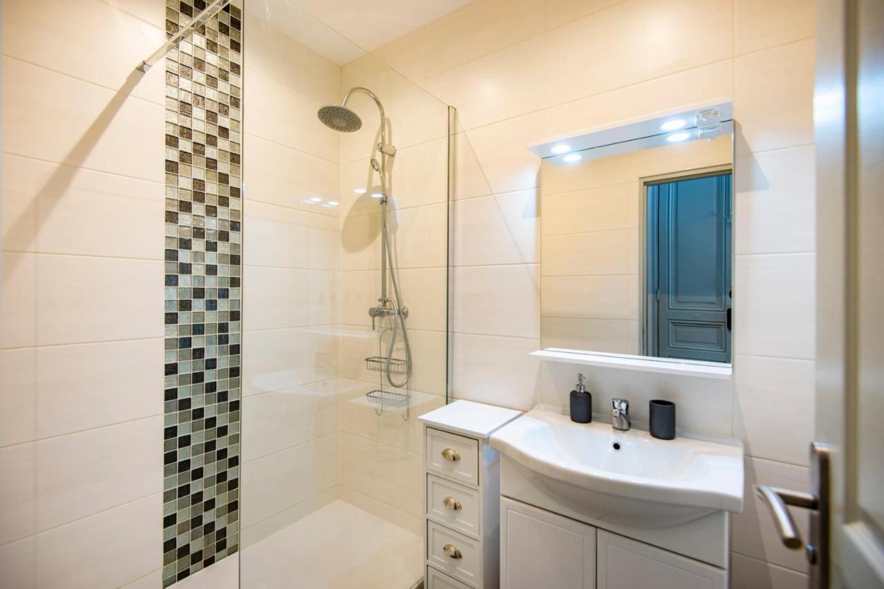 Modern Flat Near The Old Port Căn hộ