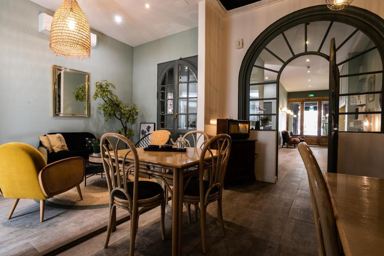 Boutique Azur 2* Marsella