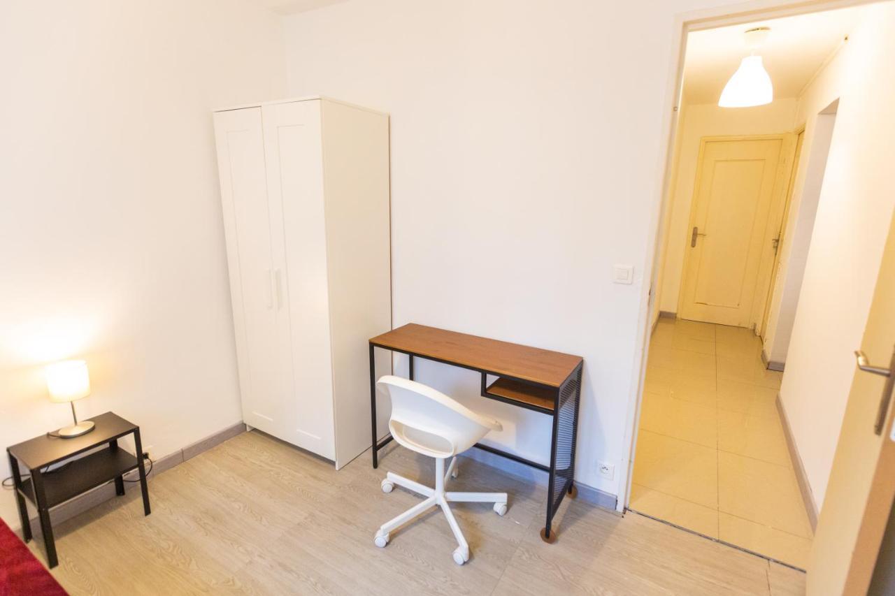 Apartment Superbe T4 Renove Spacieux Avec Stationnement Libre Et Gratuit Marseille