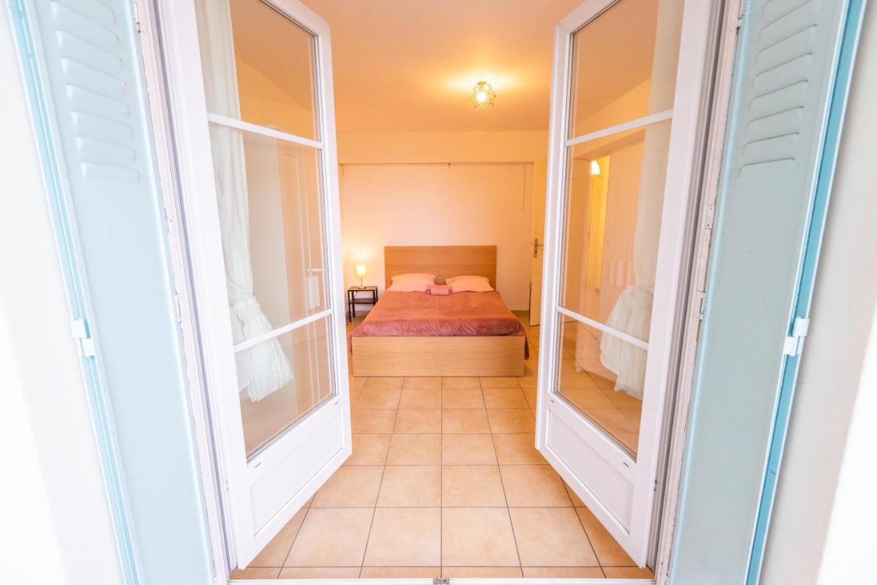 Superbe T4 Renove Spacieux Avec Stationnement Libre Et Gratuit *