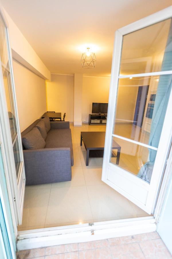 Apartment Superbe T4 Renove Spacieux Avec Stationnement Libre Et Gratuit Marseille