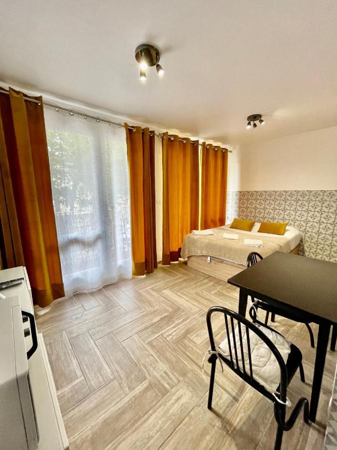 Studio Place Des Marseillais , Gare Saint Charles Apartment *
