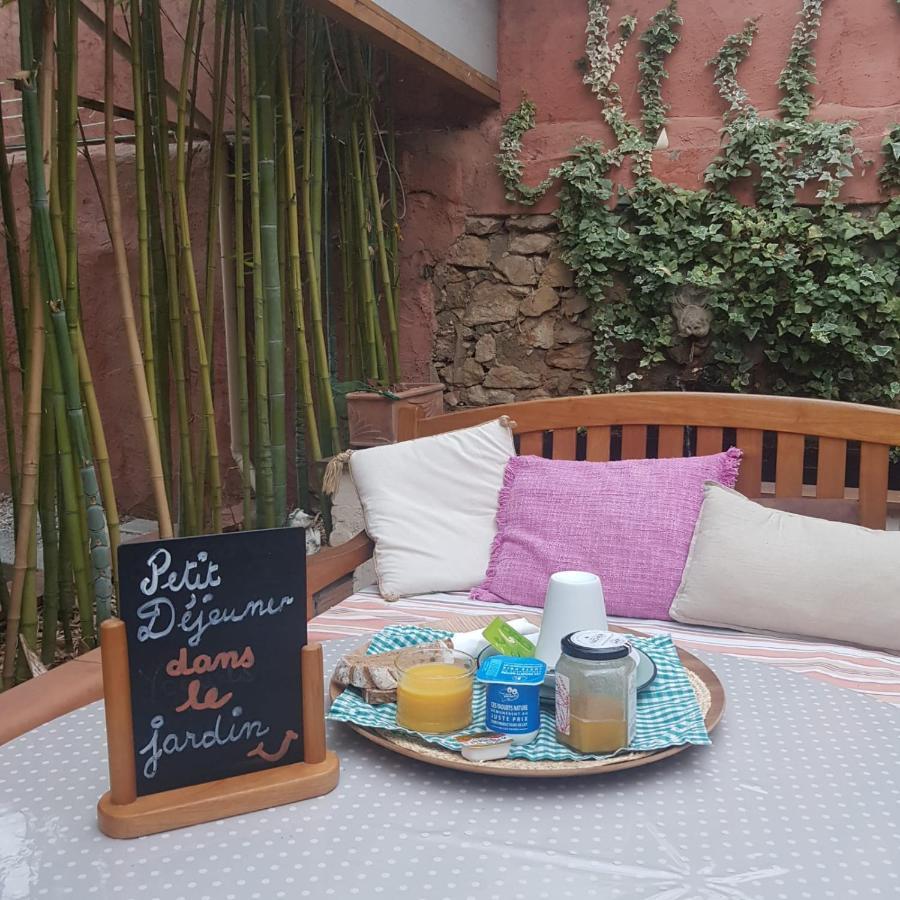 Bed & Breakfast Les De Jeannette Marseille