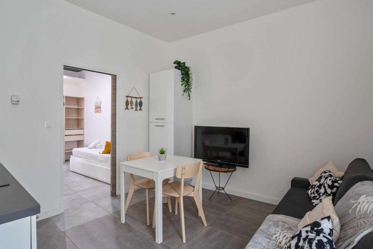 Beautiful Flat In The 8th District Of - Welkeys